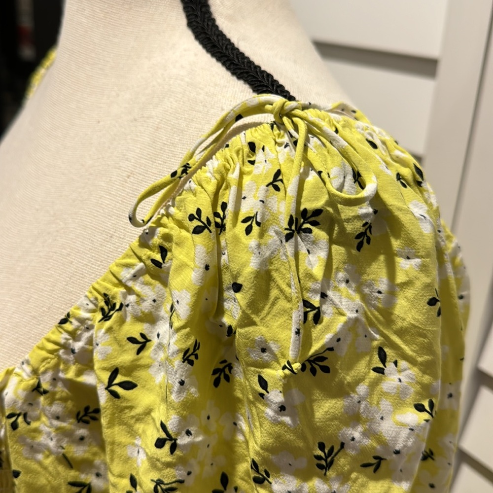 For Love & Lemons Pre Loved rushed Dress in a Rayon/ Viscose Blend. - Picture 6 of 10